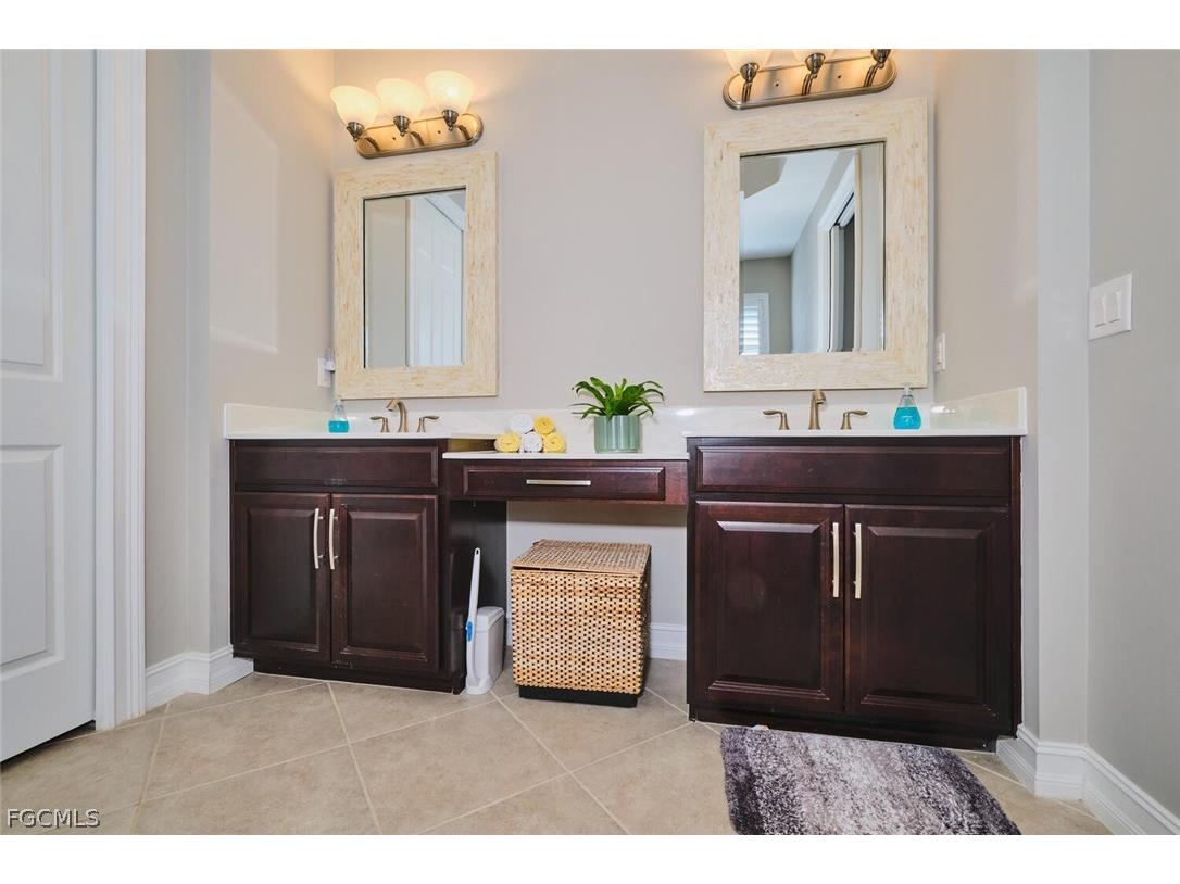 183 Destiny Circle Cape Coral FL 33990 2026012023 image16