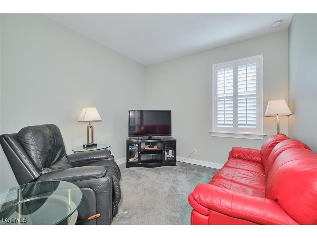 183 Destiny Circle Cape Coral FL 33990 2026012023 image20