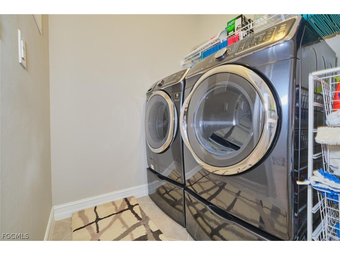 183 Destiny Circle Cape Coral FL 33990 2026012023 image27