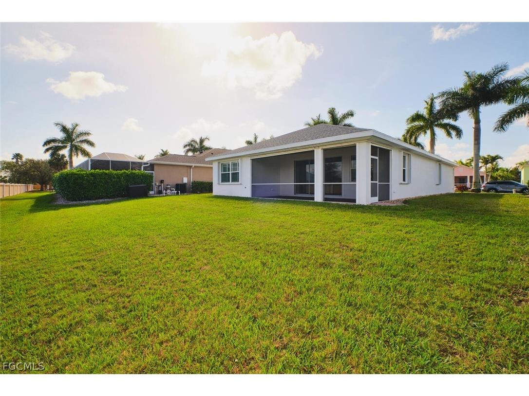 183 Destiny Circle Cape Coral FL 33990 2026012023 image32