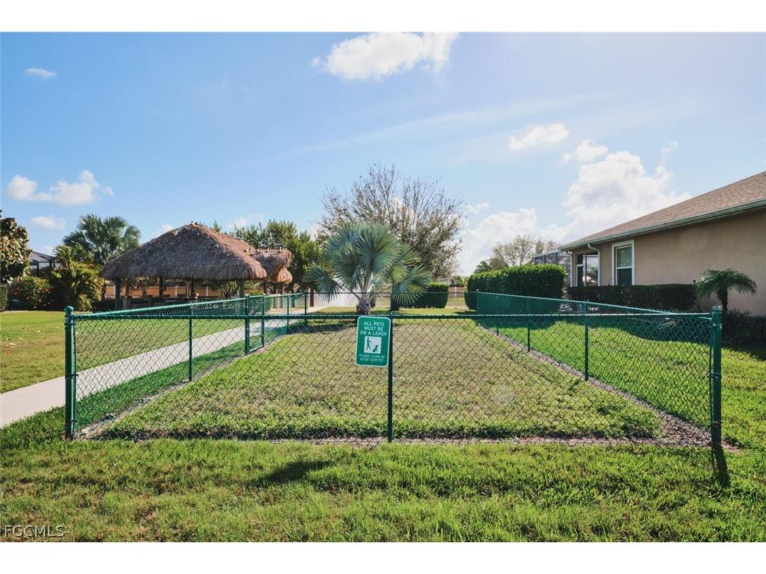 183 Destiny Circle Cape Coral FL 33990 2026012023 image35