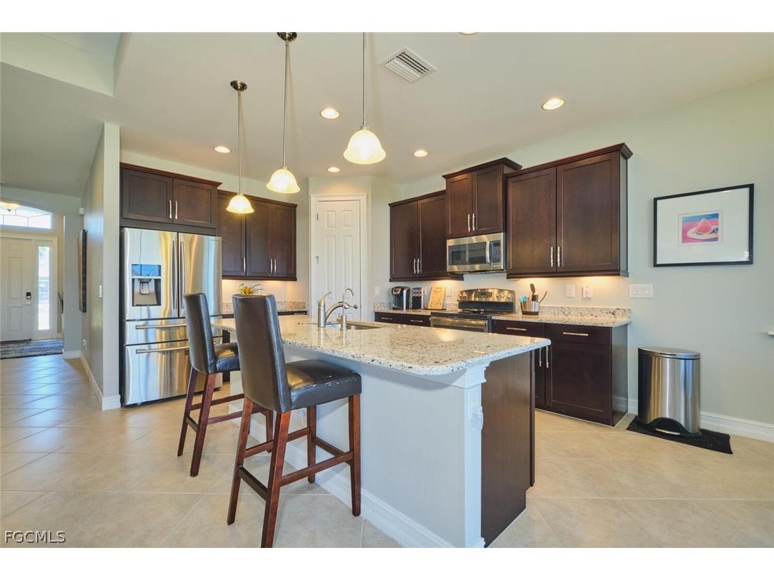 183 Destiny Circle Cape Coral FL 33990 2026012023 image7