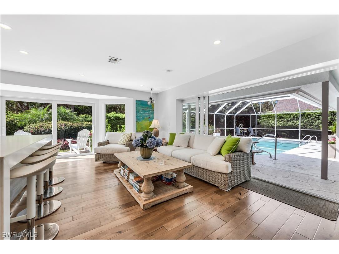 183 Edgemere Way S Naples FL 34105 226012261 image7