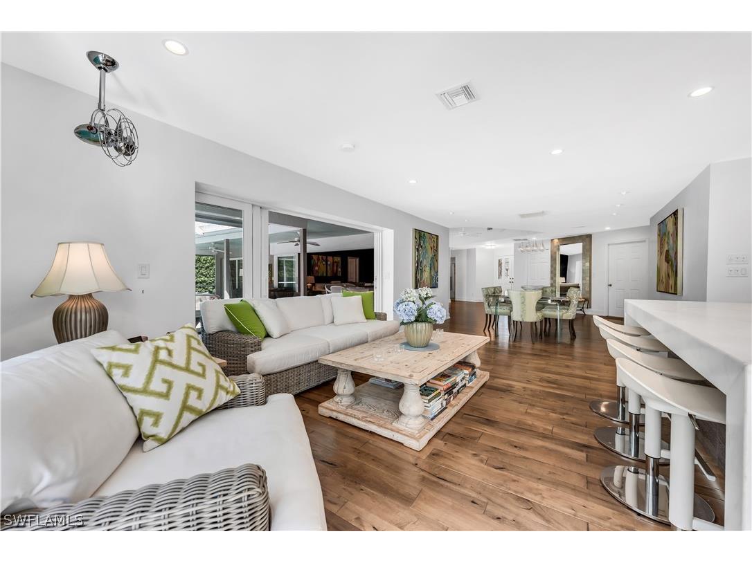 183 Edgemere Way S Naples FL 34105 226012261 image8