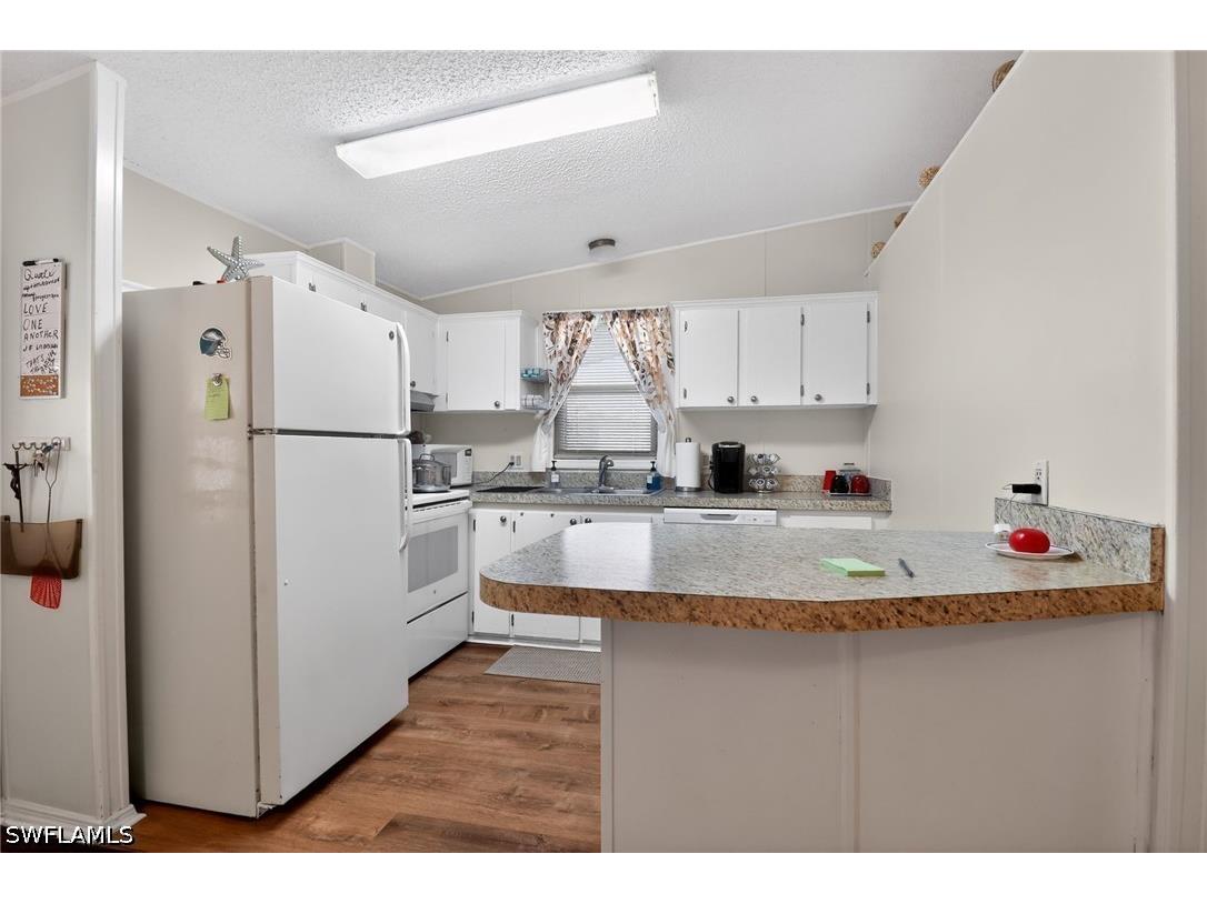183 Oceans Boulevard #183 Naples FL 34104 226024989 image4