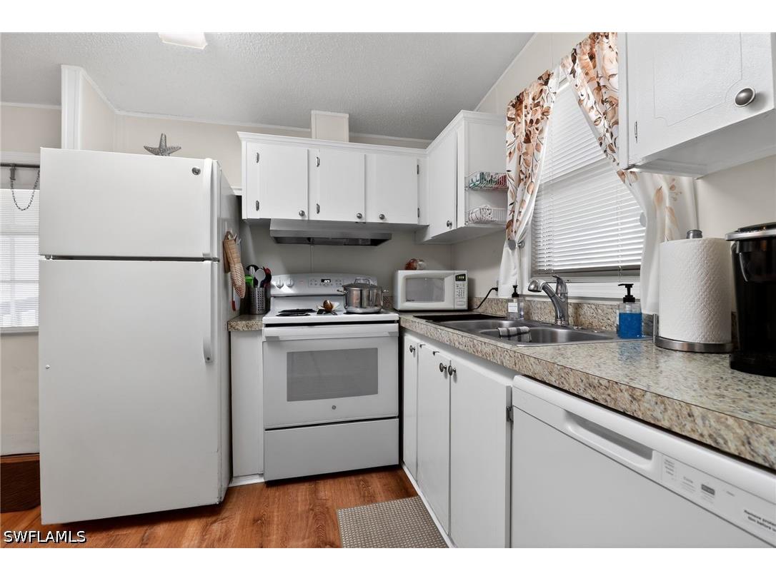 183 Oceans Boulevard #183 Naples FL 34104 226024989 image5