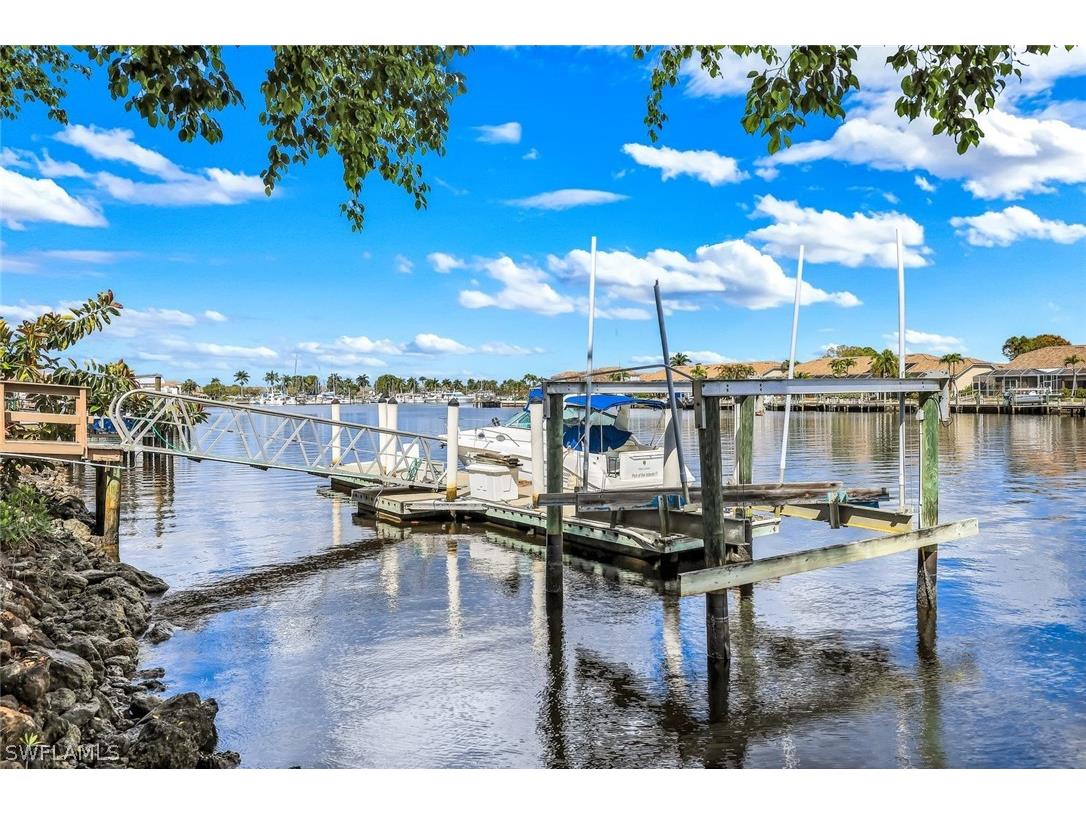 183 Sunset Cay Naples FL 34114 226010741 image41