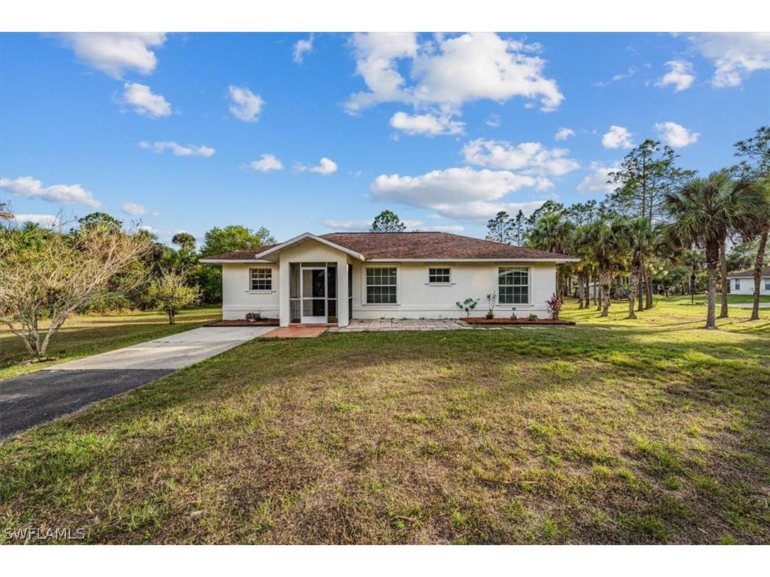 1830 10th Avenue NE Naples FL 34120 223009936 image1