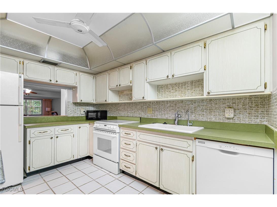 1830 Brantley Road #203 Fort Myers FL 33907 2025008756 image9