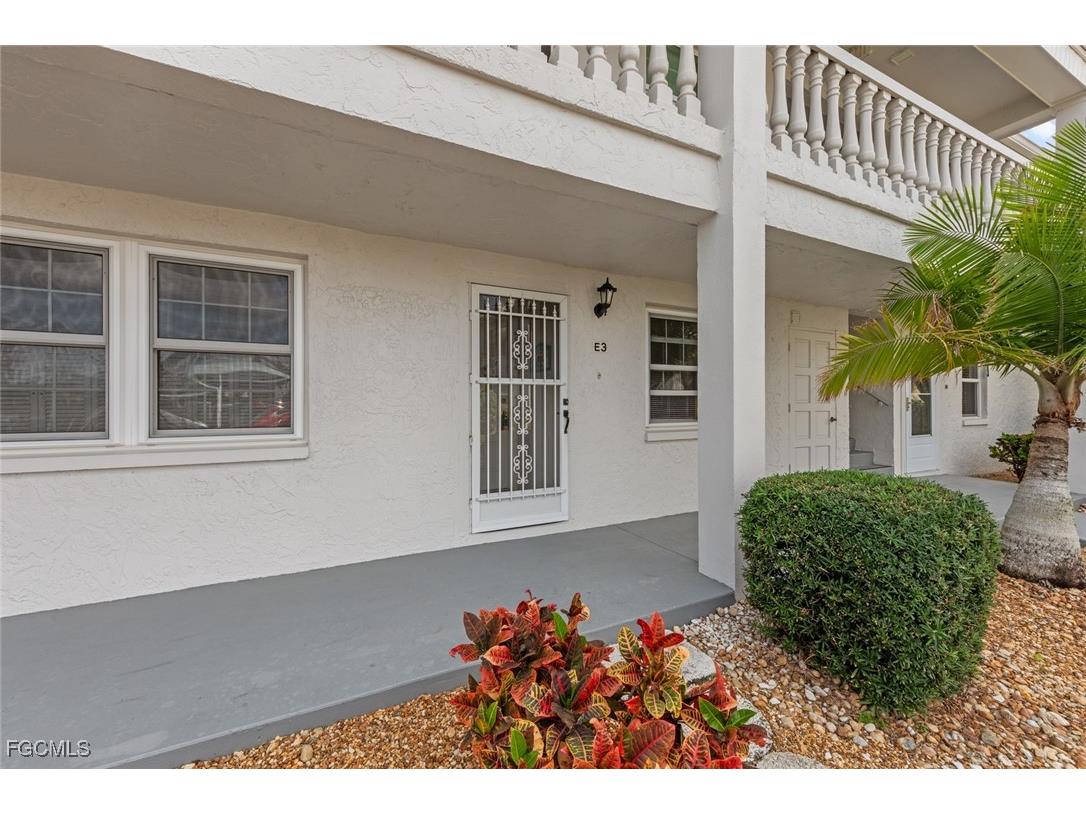 1830 Brantley Road #E3 Fort Myers FL 33907 2026002602 image1