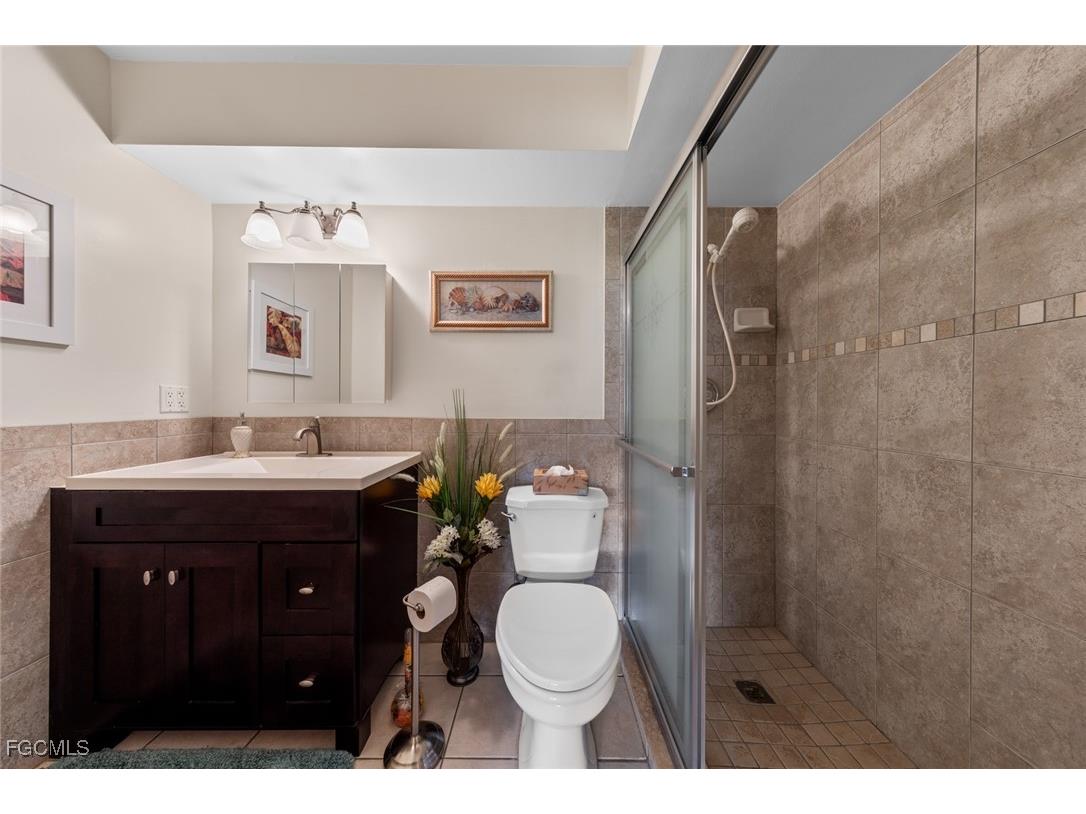 1830 Brantley Road #E3 Fort Myers FL 33907 2026002602 image18