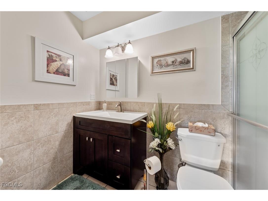 1830 Brantley Road #E3 Fort Myers FL 33907 2026002602 image19