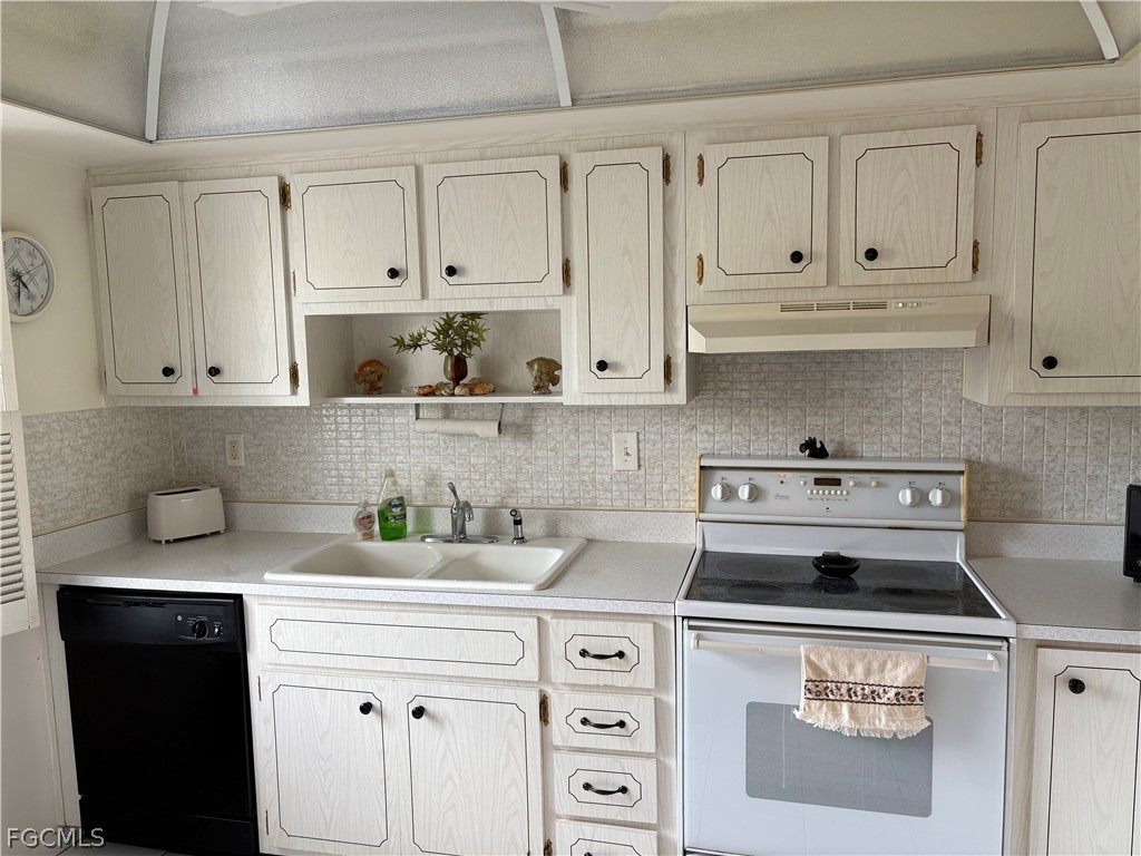 1830 Brantley Road #J1 Fort Myers FL 33907 2026013861 image4