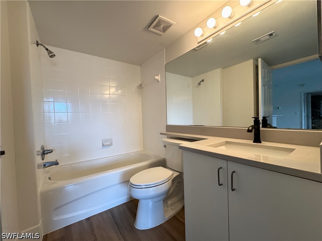 1830 Florida Club Circle #4304 Naples FL 34112 226012991 image12