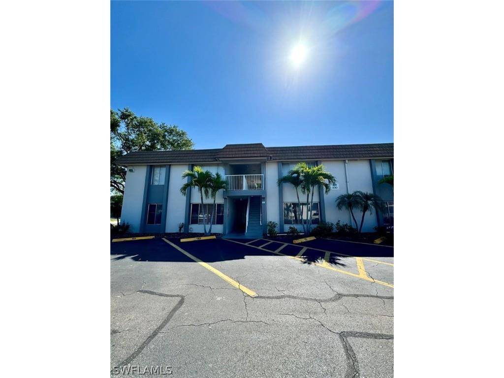 1830 Maravilla Avenue #102 Fort Myers FL 33901 224035305 image1