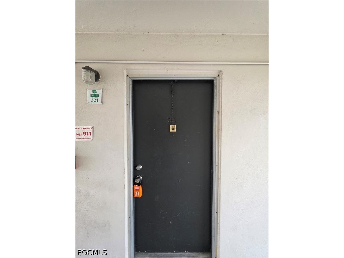 1830 Maravilla Avenue #321 Fort Myers FL 33901 2026016993 image1