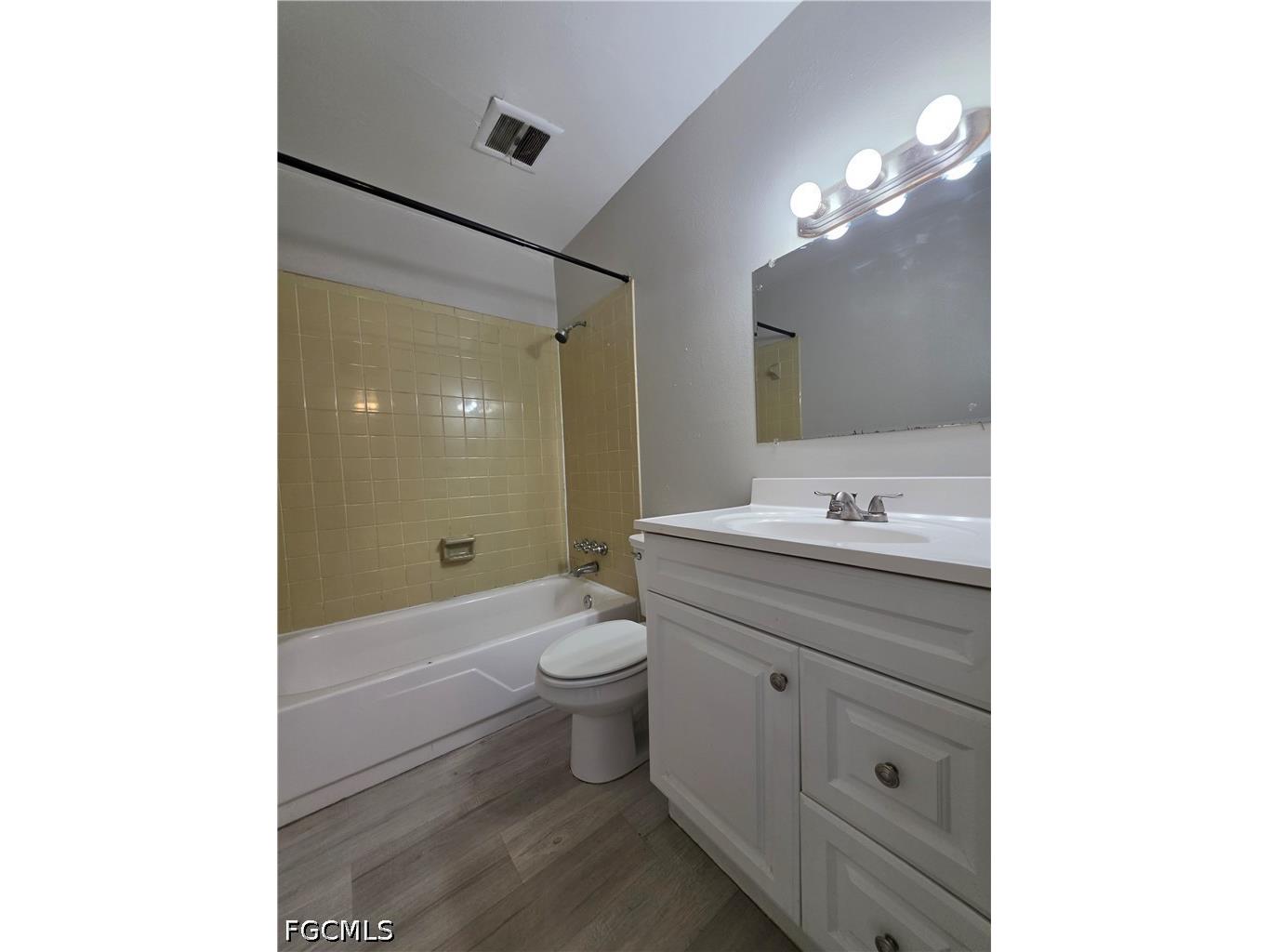 1830 Maravilla Avenue #321 Fort Myers FL 33901 2026016993 image23