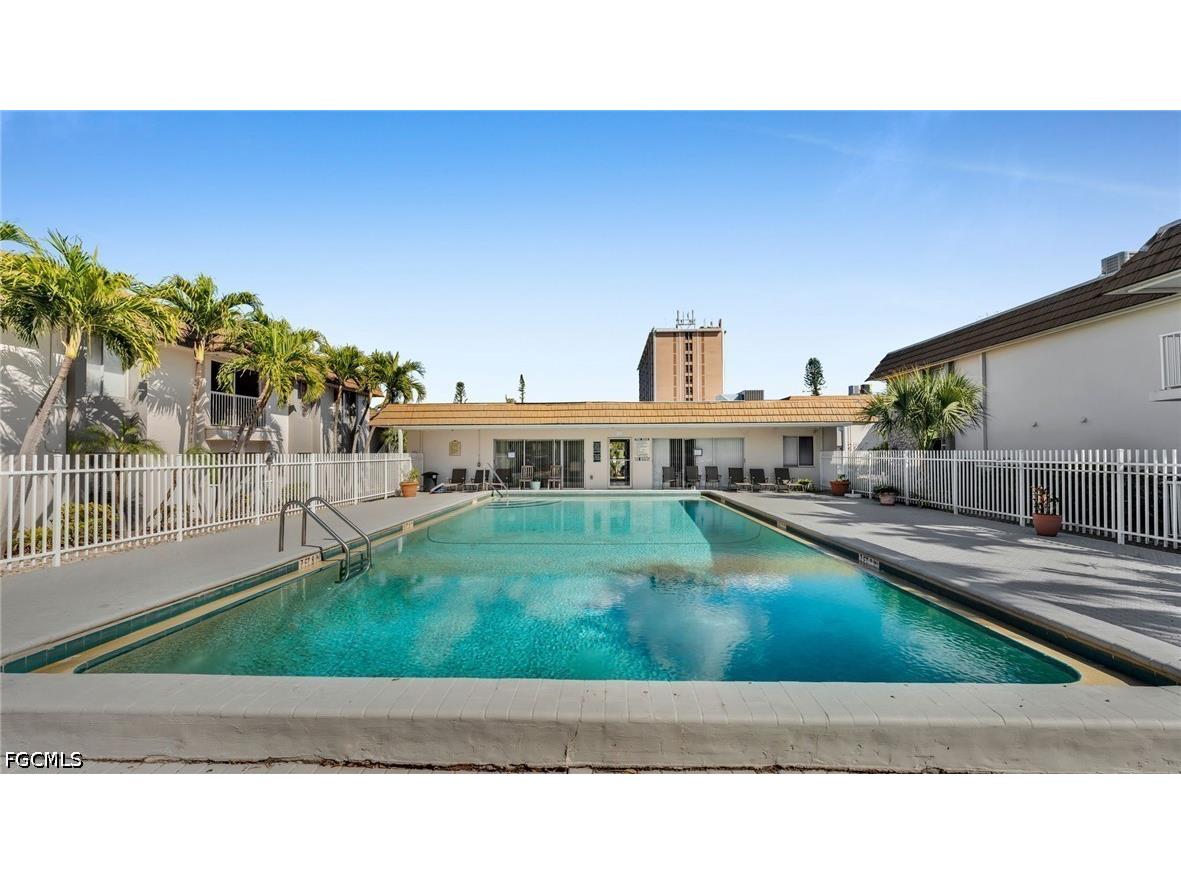 1830 Maravilla Avenue #321 Fort Myers FL 33901 2026016993 image6