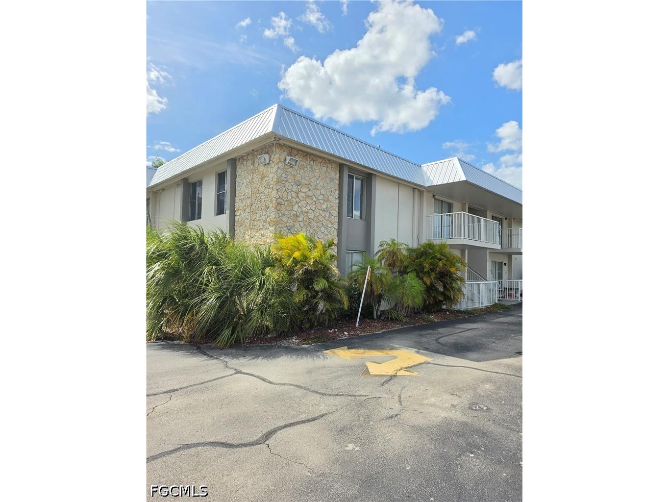 1830 Maravilla Avenue #321 Fort Myers FL 33901 2026016993 image7