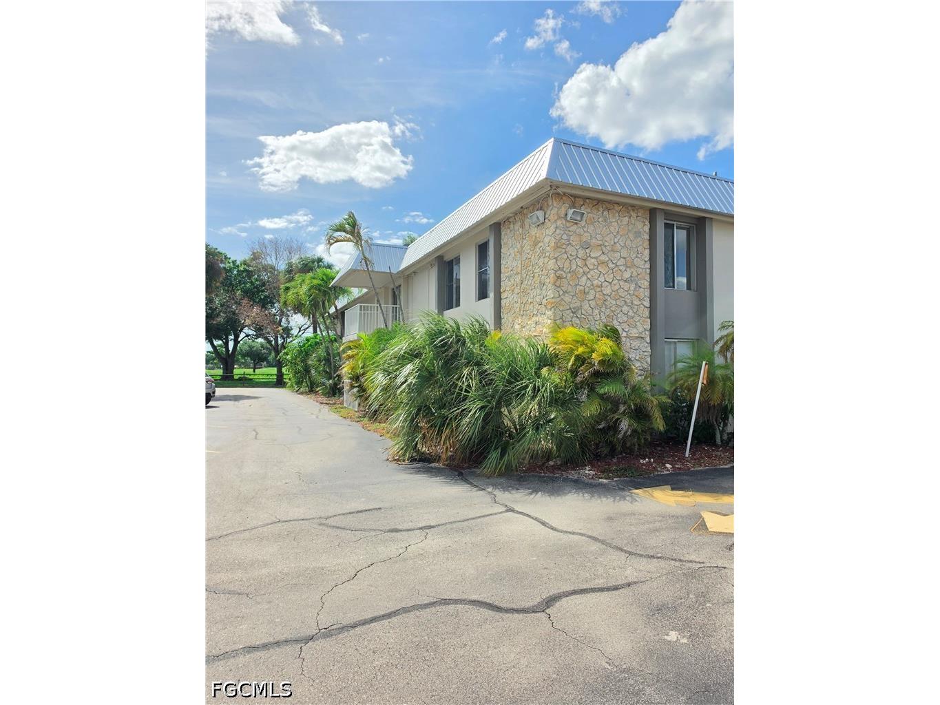 1830 Maravilla Avenue #321 Fort Myers FL 33901 2026016993 image8