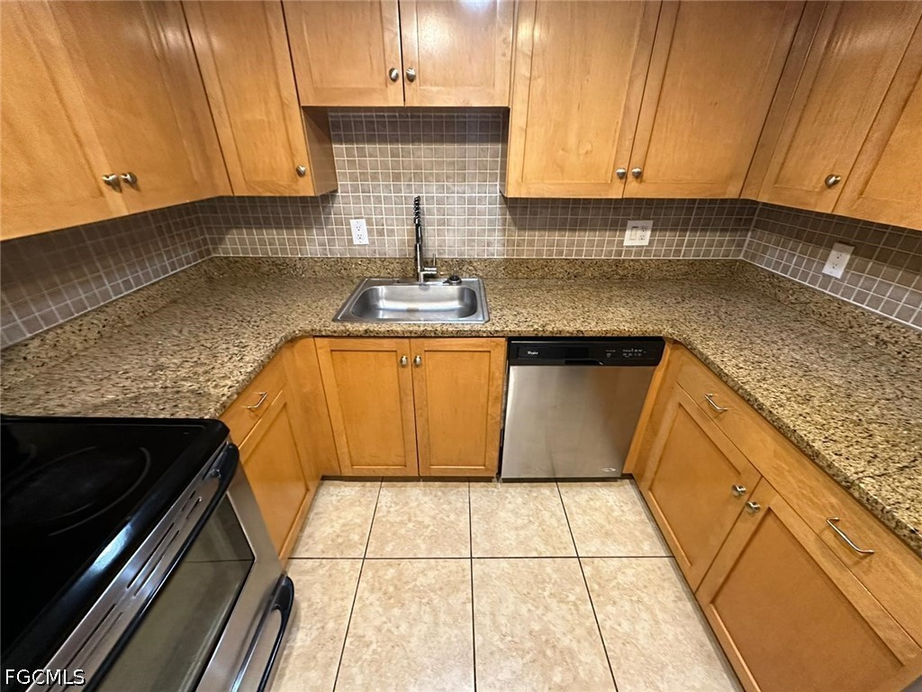 1830 Maravilla Avenue #413 Fort Myers FL 33901 2026031597 image8
