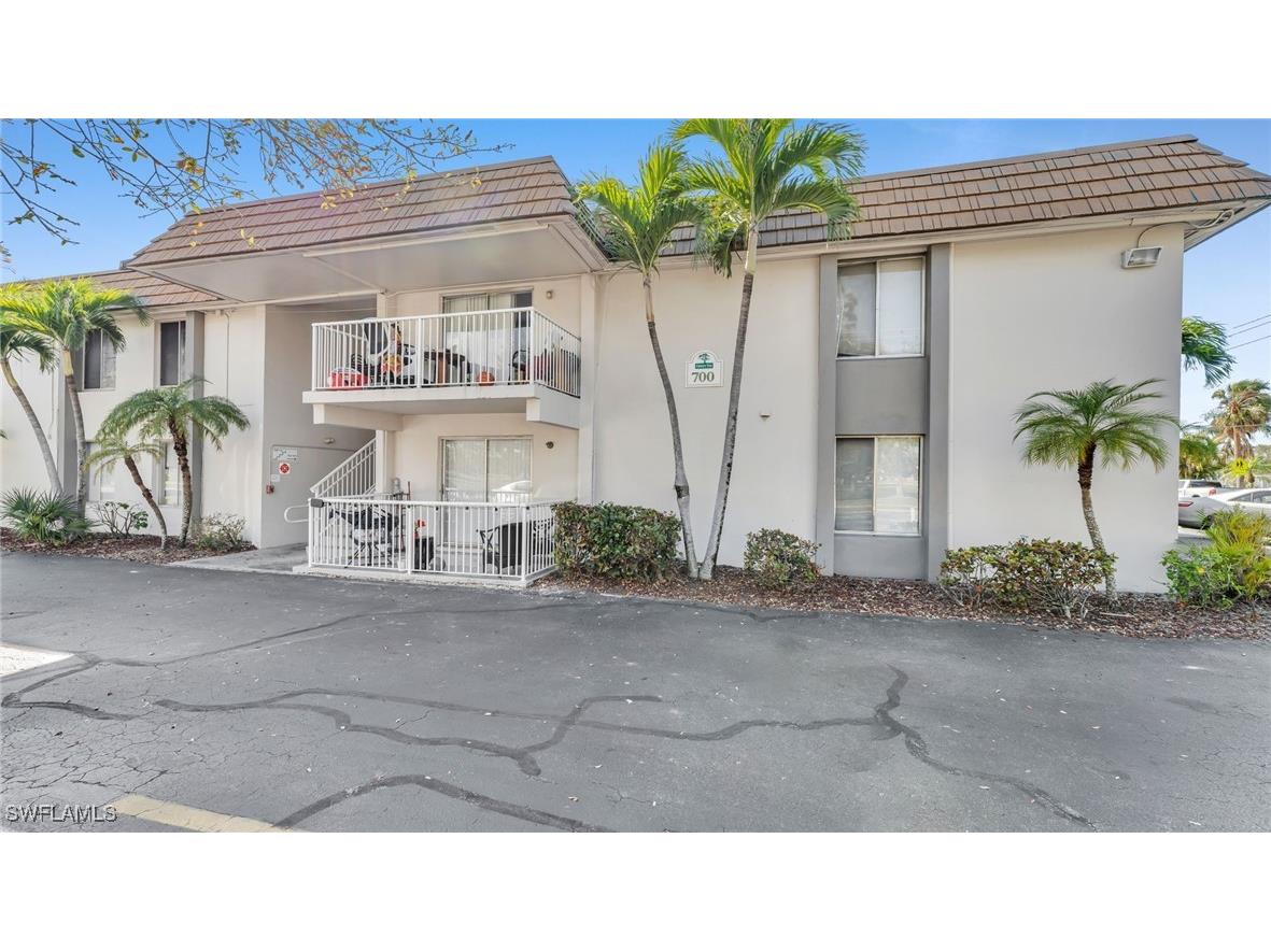 1830 Maravilla Avenue #701 Fort Myers FL 33901 225016208 image1