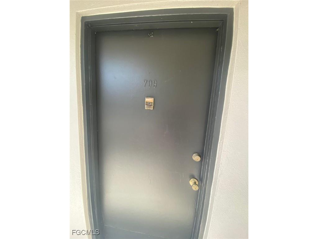 1830 Maravilla Avenue #709 Fort Myers FL 33901 2026006048 image2