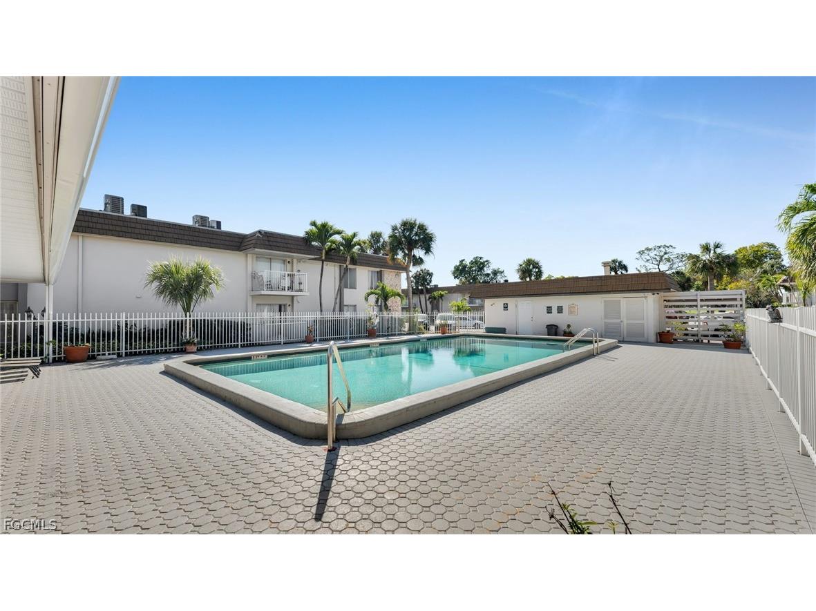 1830 Maravilla Avenue #804 Fort Myers FL 33901 2026006800 image5