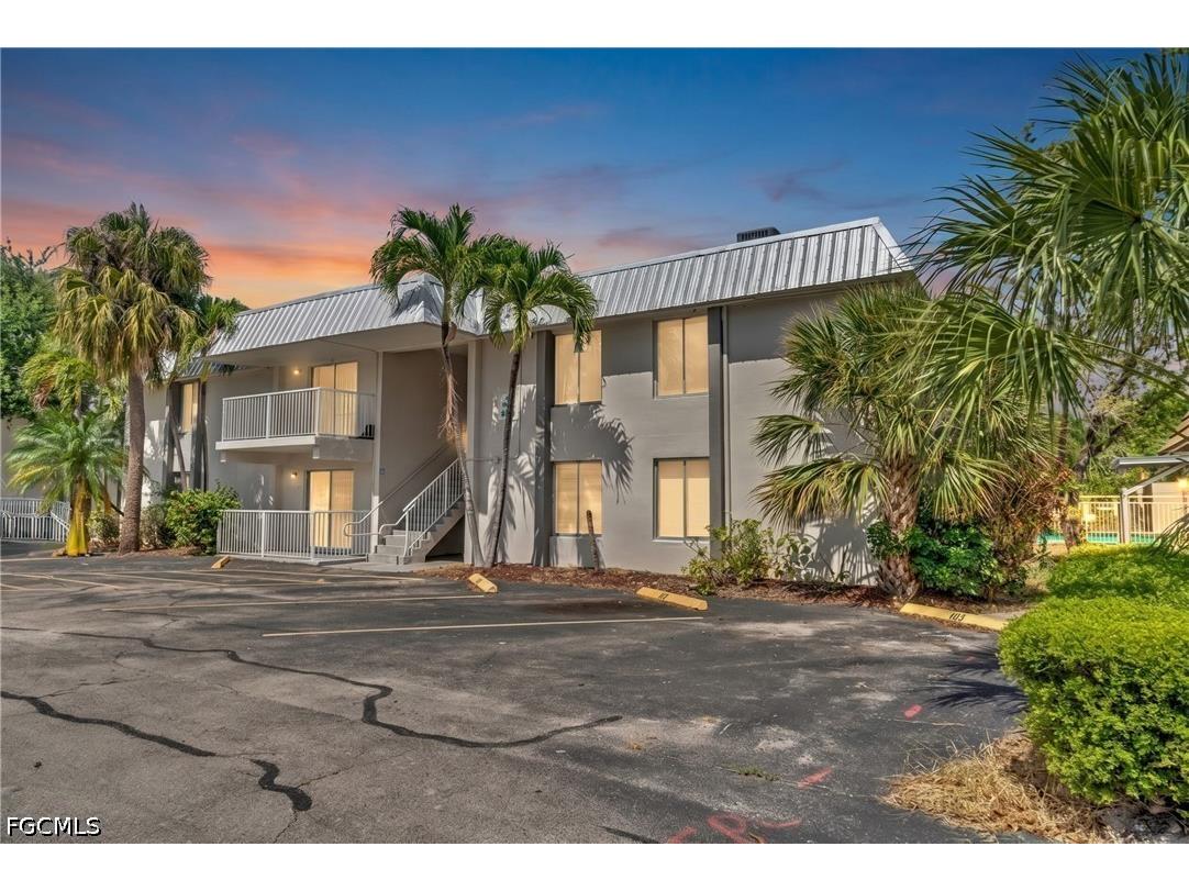 1830 Maravilla Avenue #806 Fort Myers FL 33901 2026024051 image1