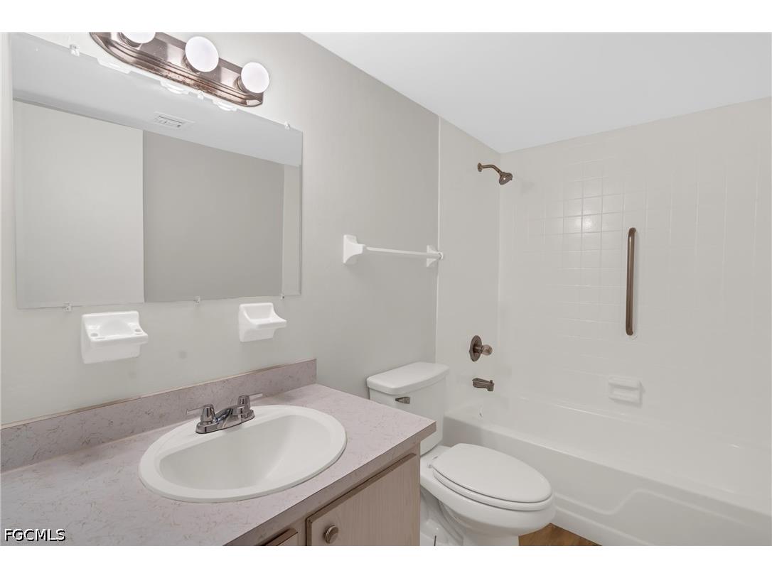 1830 Maravilla Avenue #806 Fort Myers FL 33901 2026024051 image19