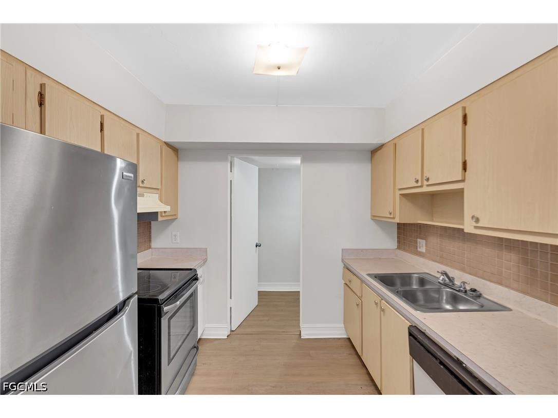 1830 Maravilla Avenue #806 Fort Myers FL 33901 2026024051 image9