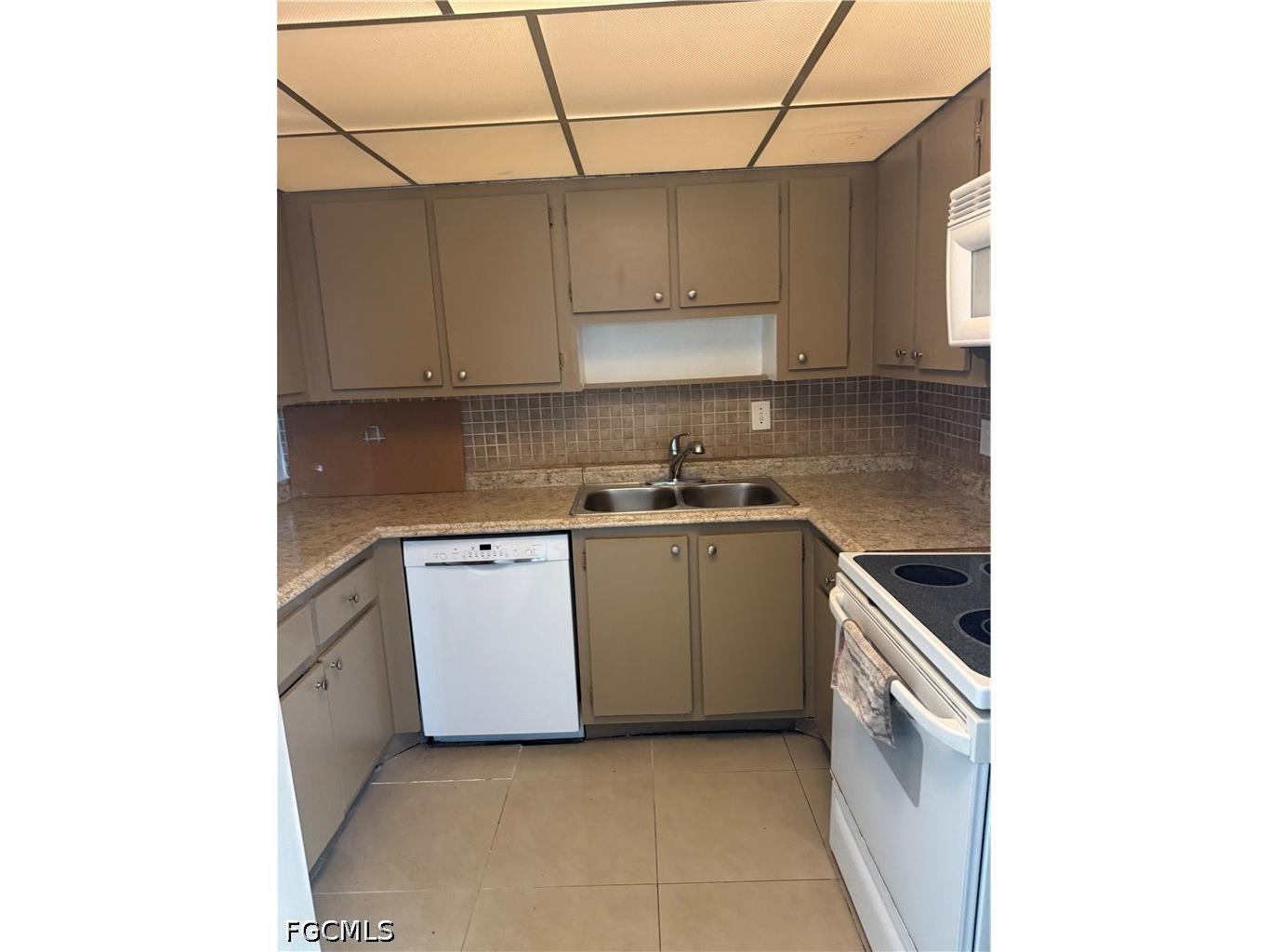 1830 Maravilla Avenue #811 Fort Myers FL 33901 2026014059 image10