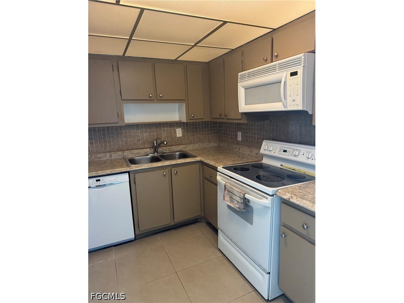 1830 Maravilla Avenue #811 Fort Myers FL 33901 2026014059 image13
