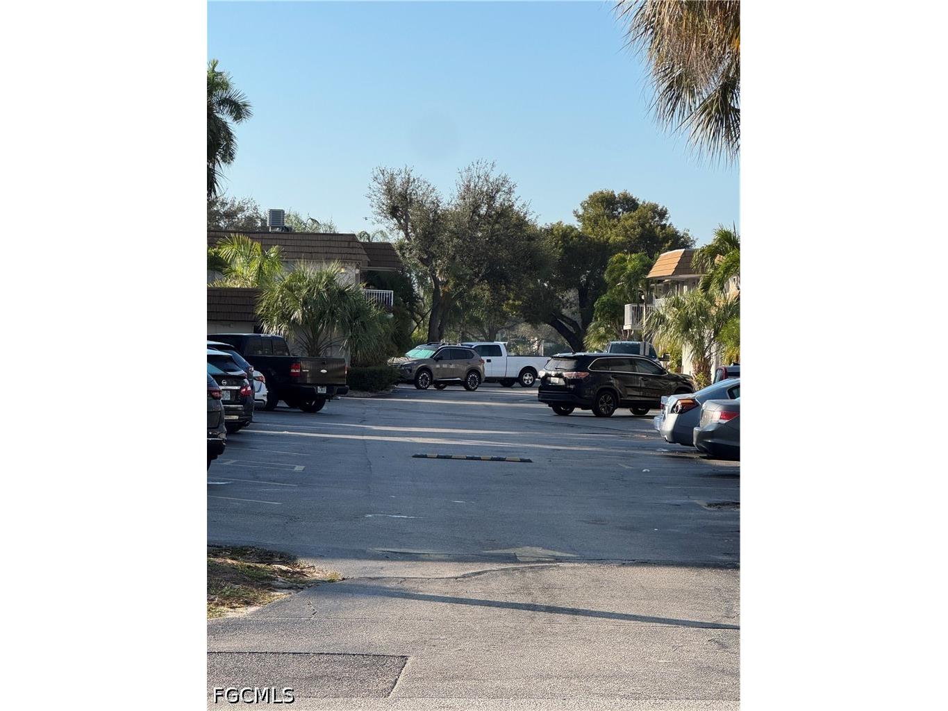 1830 Maravilla Avenue #811 Fort Myers FL 33901 2026014059 image3