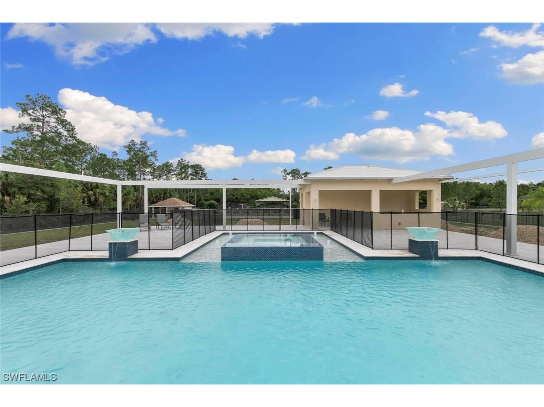 1830 Randall Boulevard Naples FL 34120 223095076 image1