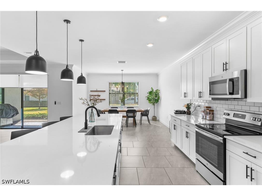 18307 Parksville Drive Estero FL 33928 226016759 image5