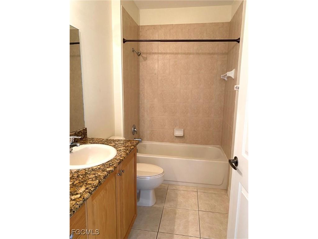 1831 Concordia Lake Circle #1409 Cape Coral FL 33909 2025008432 image21