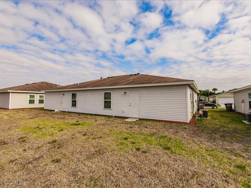 18313 Gibraltar Lane Lehigh Acres FL 33936 2025017024 image35