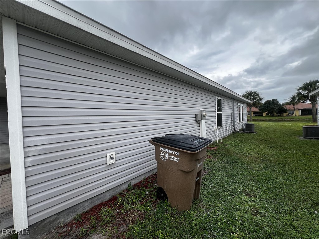 18319 Gibraltar Lane Lehigh Acres FL 33936 2025019538 image19