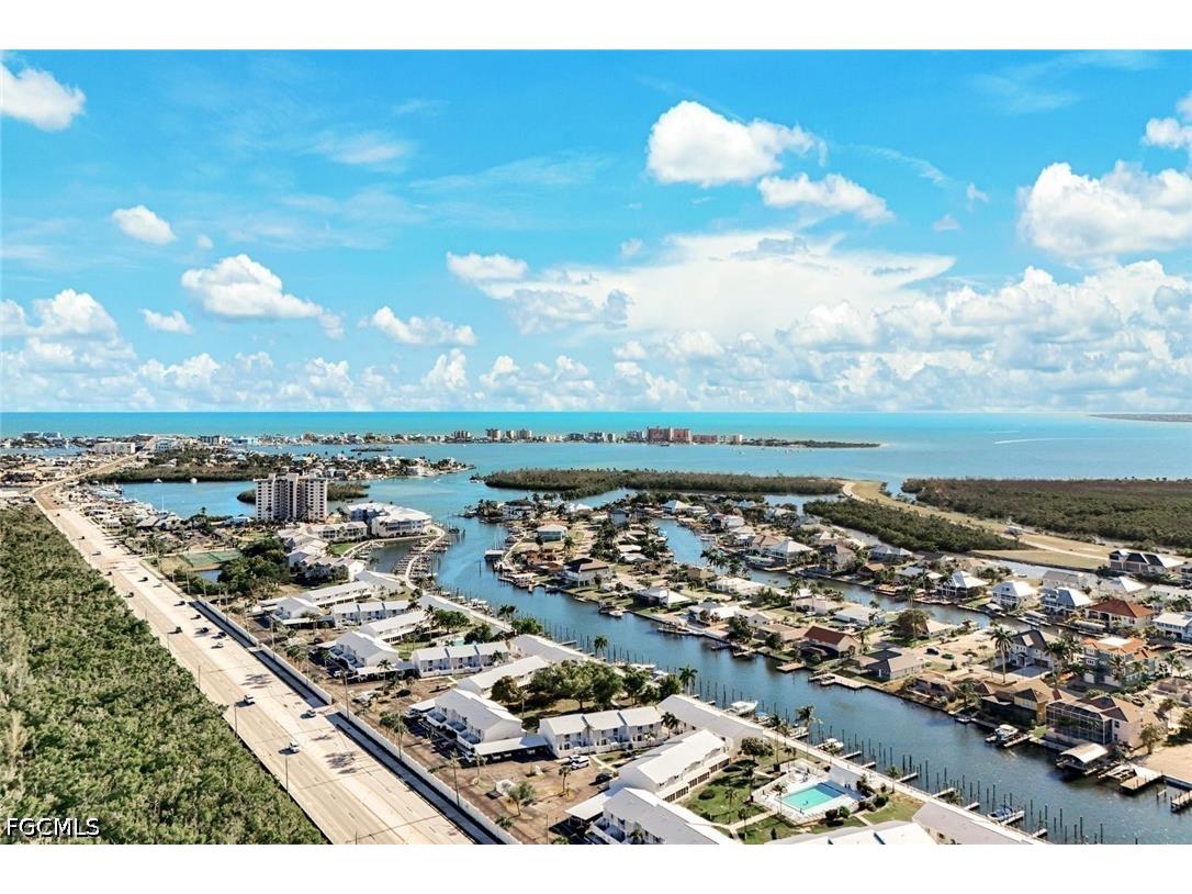 18323 Cutlass Drive Fort Myers Beach FL 33931 2026018870 image38