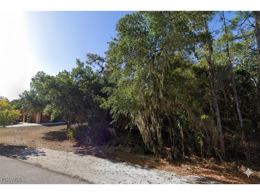 18327 Elgin Avenue Port Charlotte FL 33948 2025012002 image1