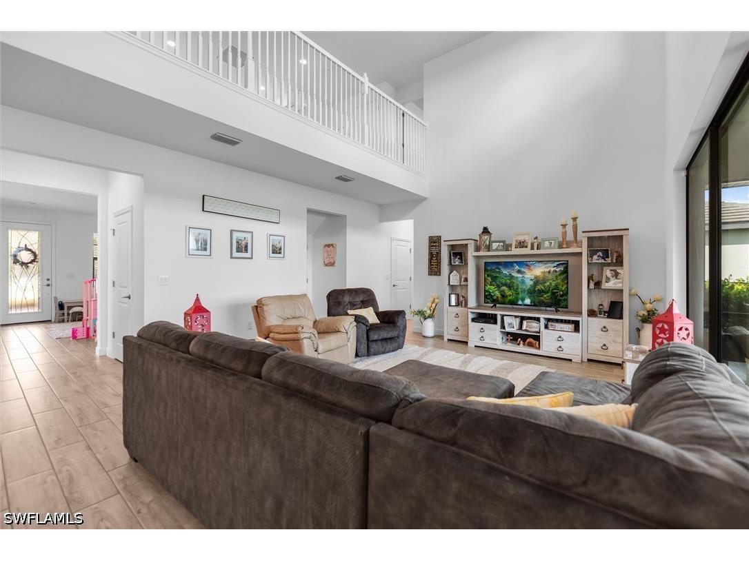 18328 Parksville Drive Estero FL 33928 226024262 image10