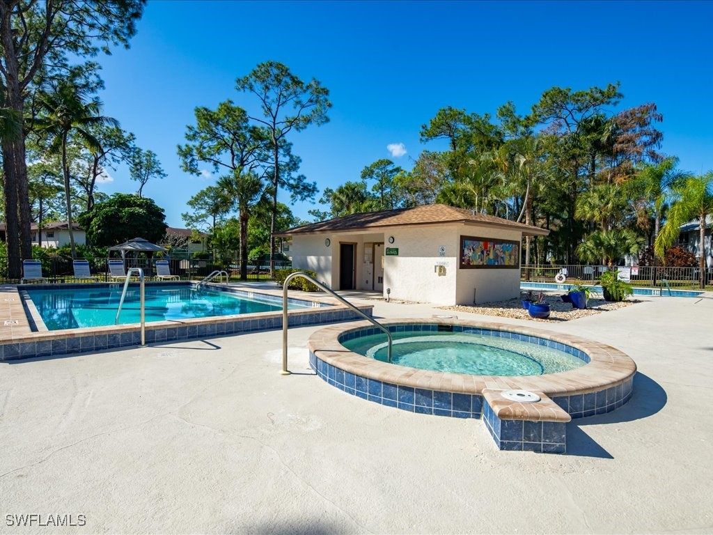 1833 Courtyard Way #E105 Naples FL 34112 226004115 image26