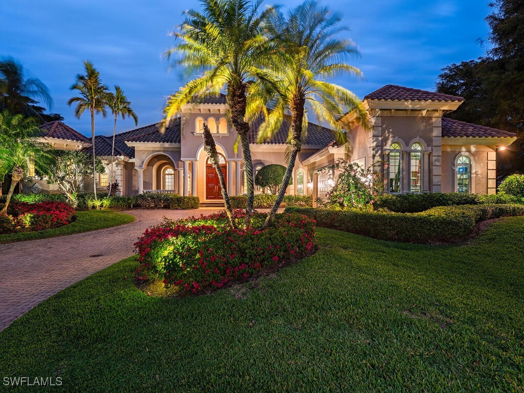1833 Plumbago Lane Naples FL 34105 225006144 image1
