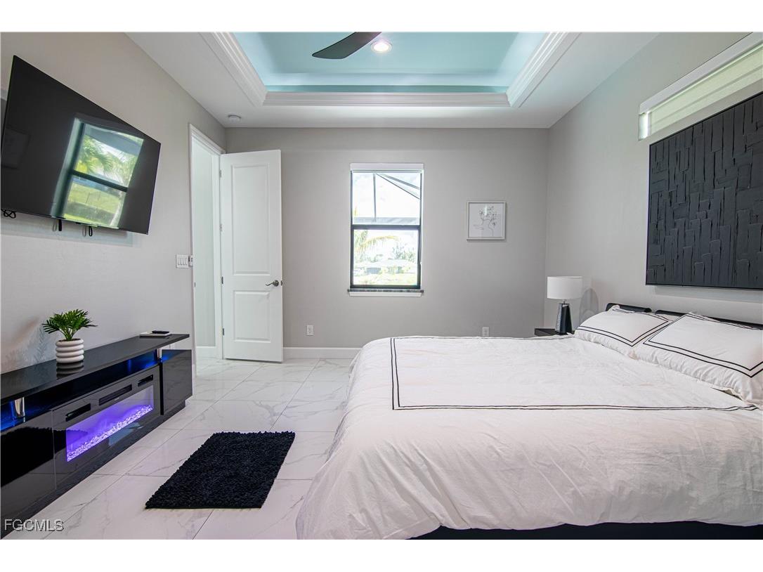 1833 SW 11th Terrace Cape Coral FL 33991 2025013883 image12