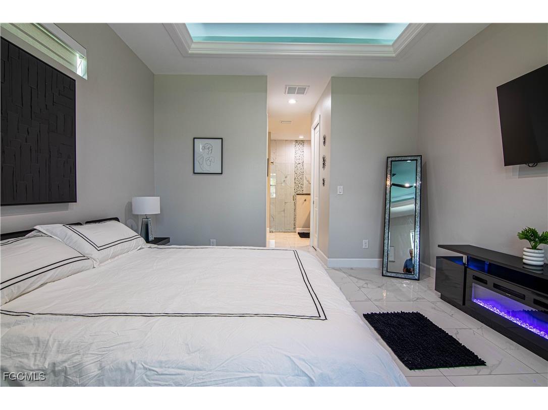 1833 SW 11th Terrace Cape Coral FL 33991 2025013883 image13