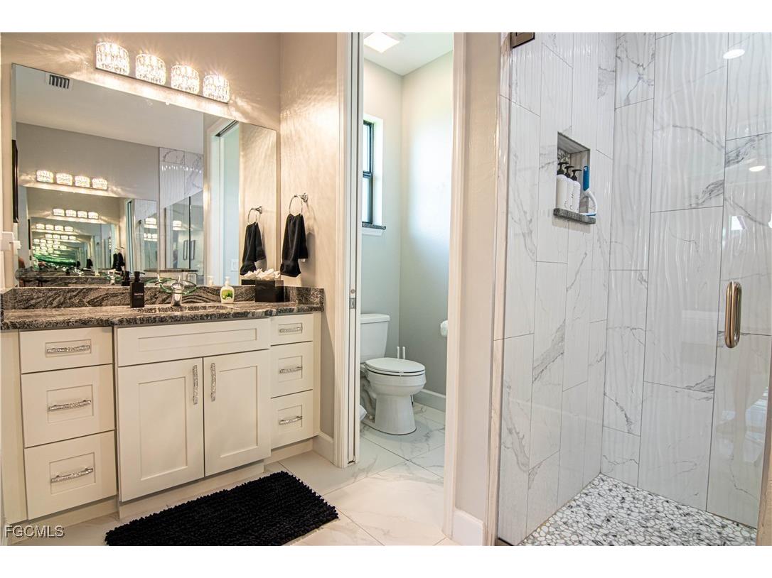 1833 SW 11th Terrace Cape Coral FL 33991 2025013883 image15