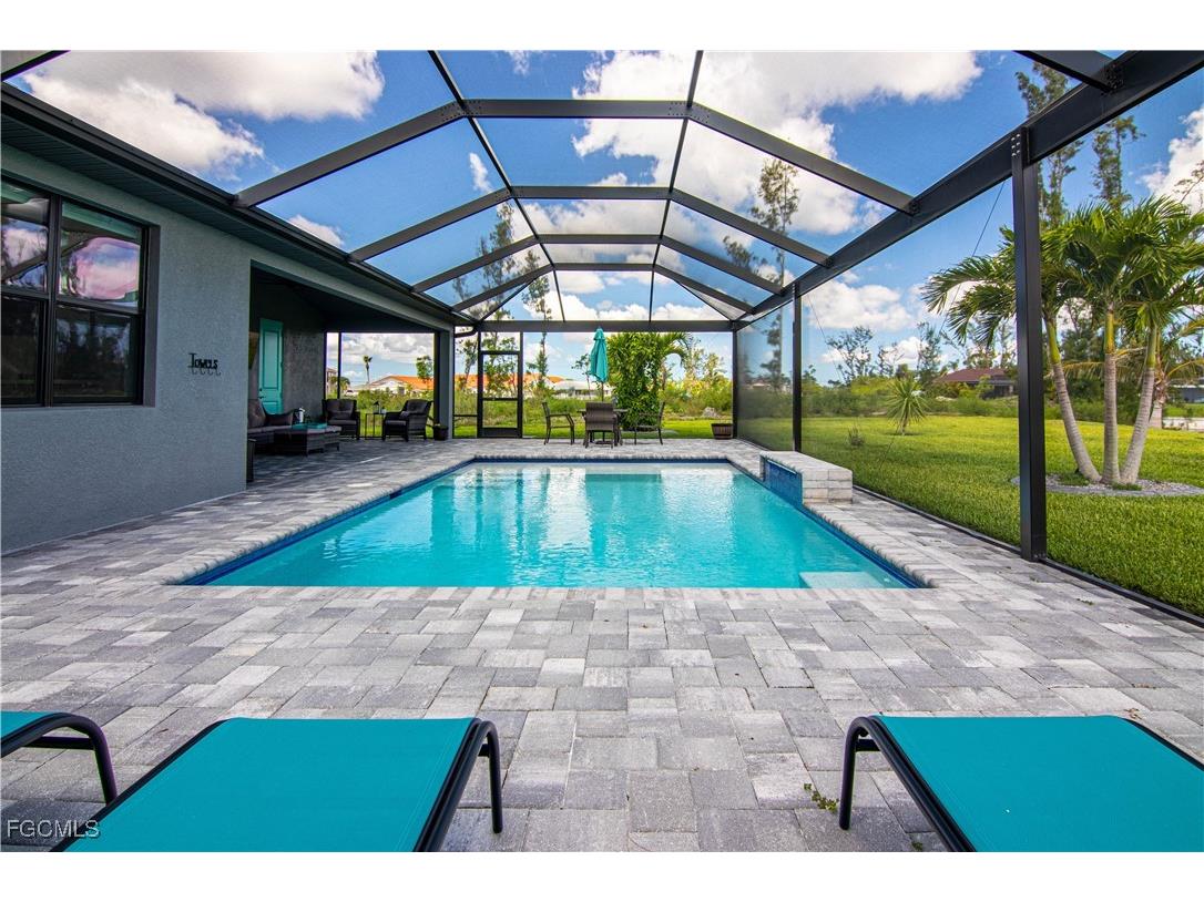 1833 SW 11th Terrace Cape Coral FL 33991 2025013883 image25