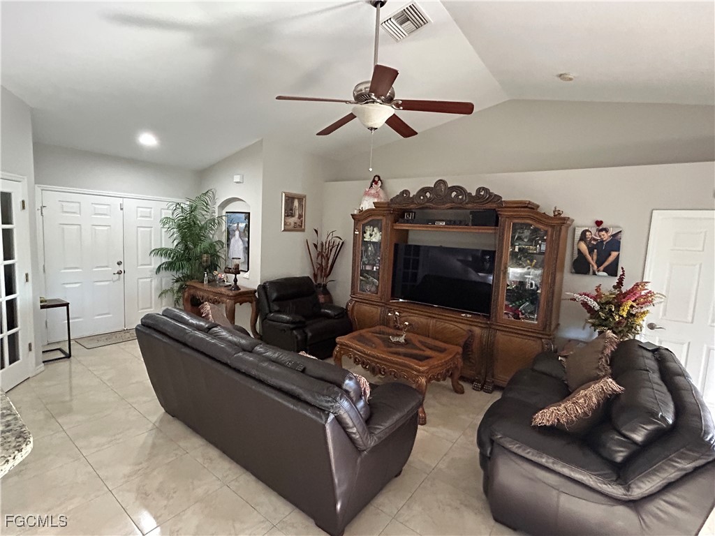1833 Tomaso Avenue Lehigh Acres FL 33972 2025018483 image11