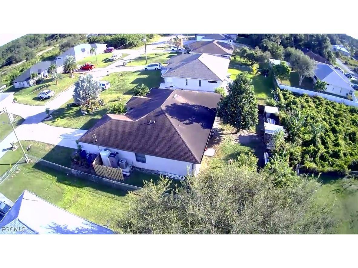 1833 Tomaso Avenue Lehigh Acres FL 33972 2025018483 image7